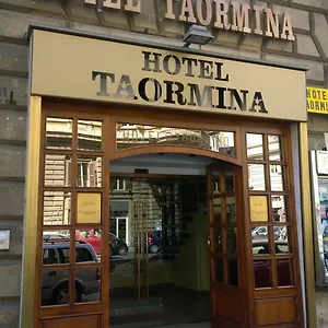 2* Szálloda Taormina
